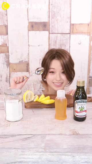 บำรุงริมฝีปากสวยด้วยสครับสูตรธรรมชาติ 