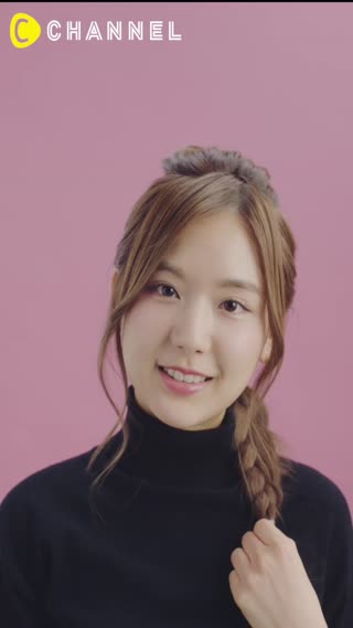 Cara Mudah Membuat Gaya Rambut Ikat Satu