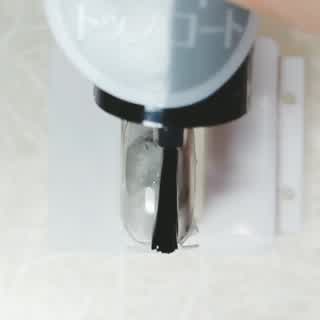 100均 キャンドゥしずくネイルシールで押し花ネイルのやり方動画 Peachy ライブドアニュース