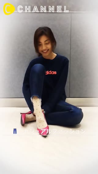 カジュアルスタイル、女性らしさ♪