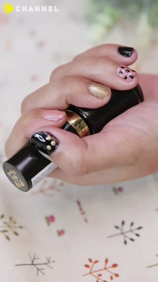 Polkadot Nail Art