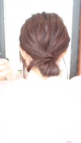 簡単！ルーズシニヨンアレンジ