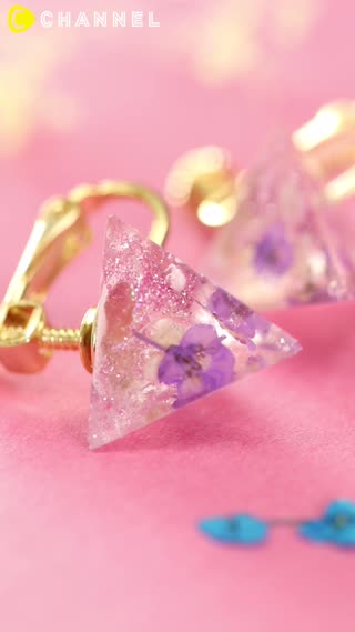 押し花で”レジンフラワーピアス”を作ろう！