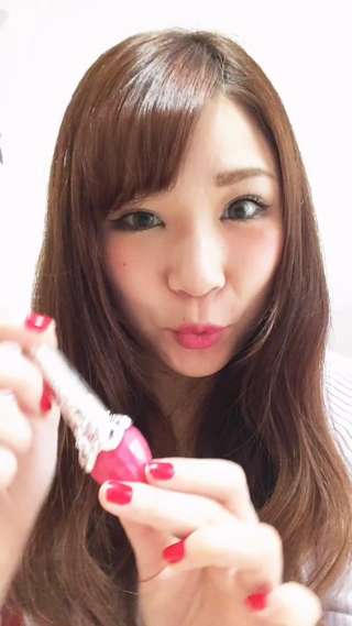 JILLのオイルグロスでツヤツヤリップメイク☆