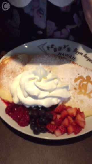 宮島るりかのいちご便り〜テディーズビガーバーガー in表参道〜