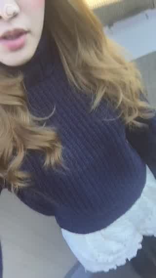 好きなタートルネックニットのコーデ