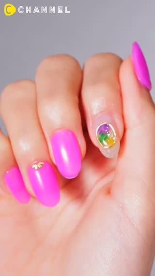 復古風指甲彩繪♥玩出你的新色彩