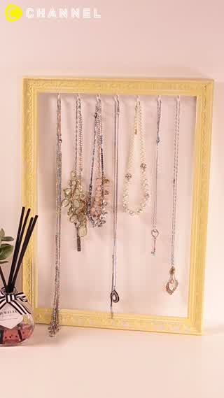 額縁が変身！アクセサリースタンド☆