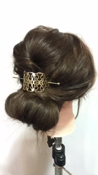 細毛を解決するヘアアレンジ