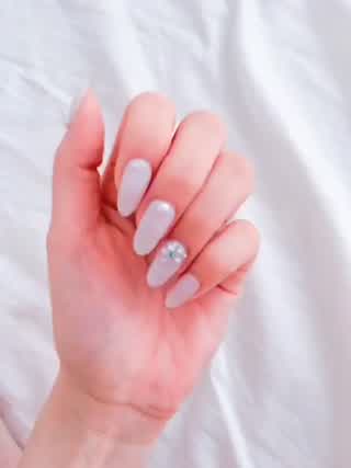 爪がそのまま貝殻の形に？！今年の夏ネイルはシェルネイルに決まり！
