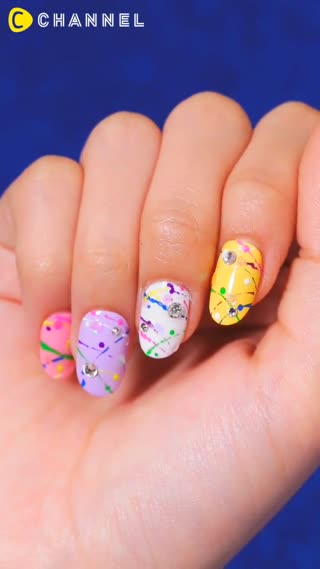 เพ้นท์เล็บสีลูกกวาดแบบง่าย