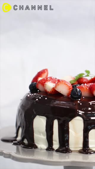 เค้กชิฟฟ่อนเบอร์รี่ครีมสดแสนอร่อย