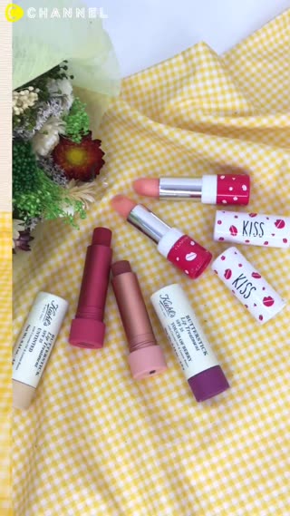 我沒有化妝喔～氣色好到讓歐巴以為你盛裝打扮的潤色護唇膏