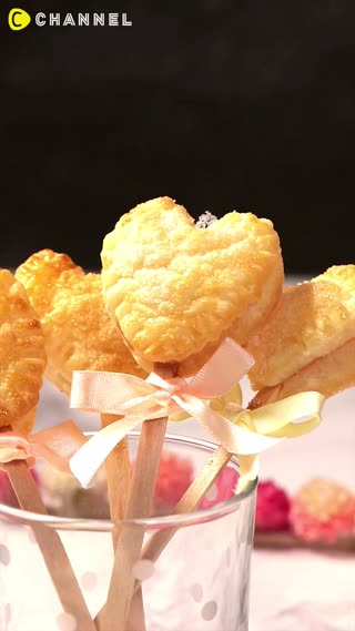 Heart Pie Pops