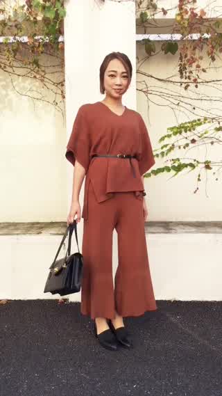 今季のトレンド。ニットのセットアップを ご紹介